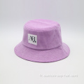 Chapeau de seau en velours en velours violet